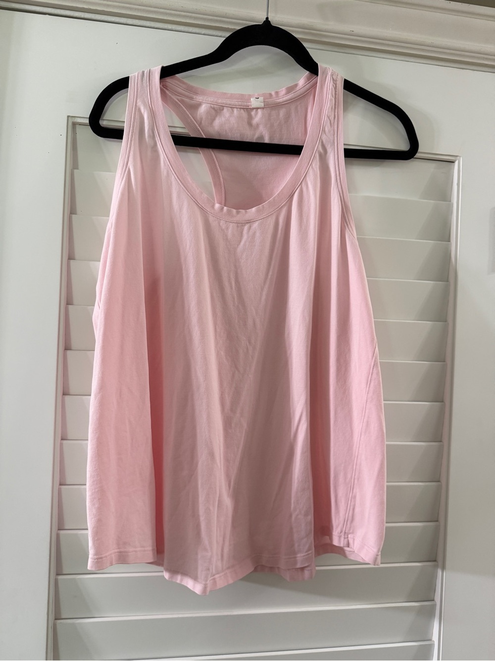 Lululemon pink razorback tank